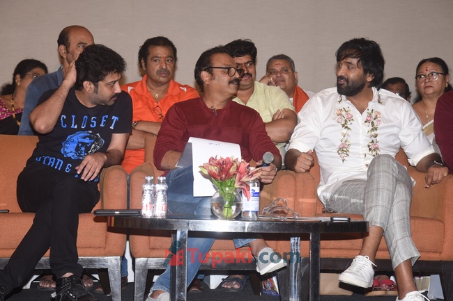Actor VK Naresh Supports Manchu Vishnu Panel Pressmeet Pics